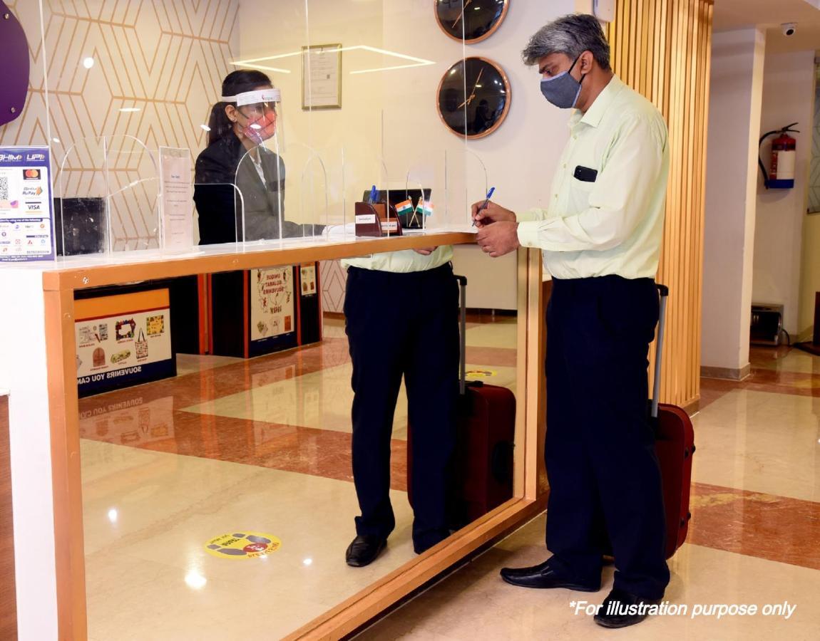 Oyo Shree Balaji Tower Hotell Bhopal Exteriör bild